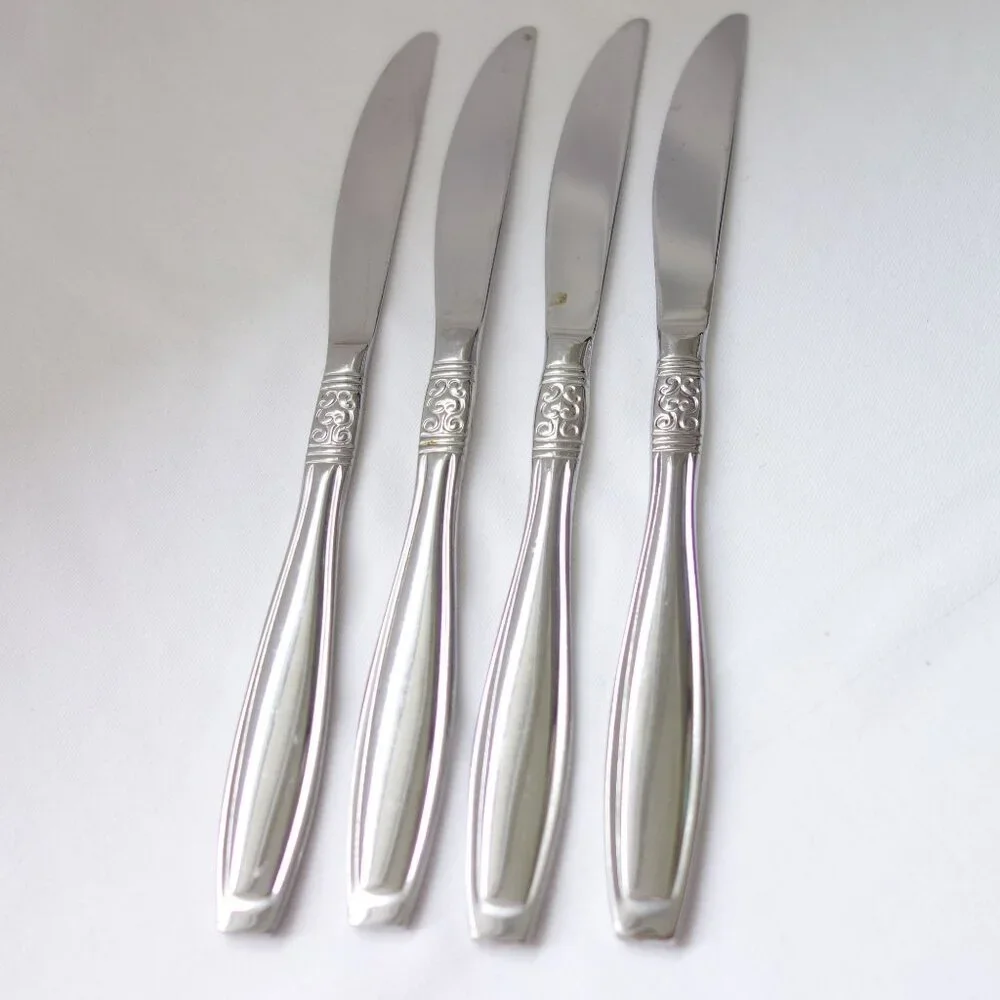 Oneida Vista Stainless 18/0 Flatware‎ 4 Dinner Knives